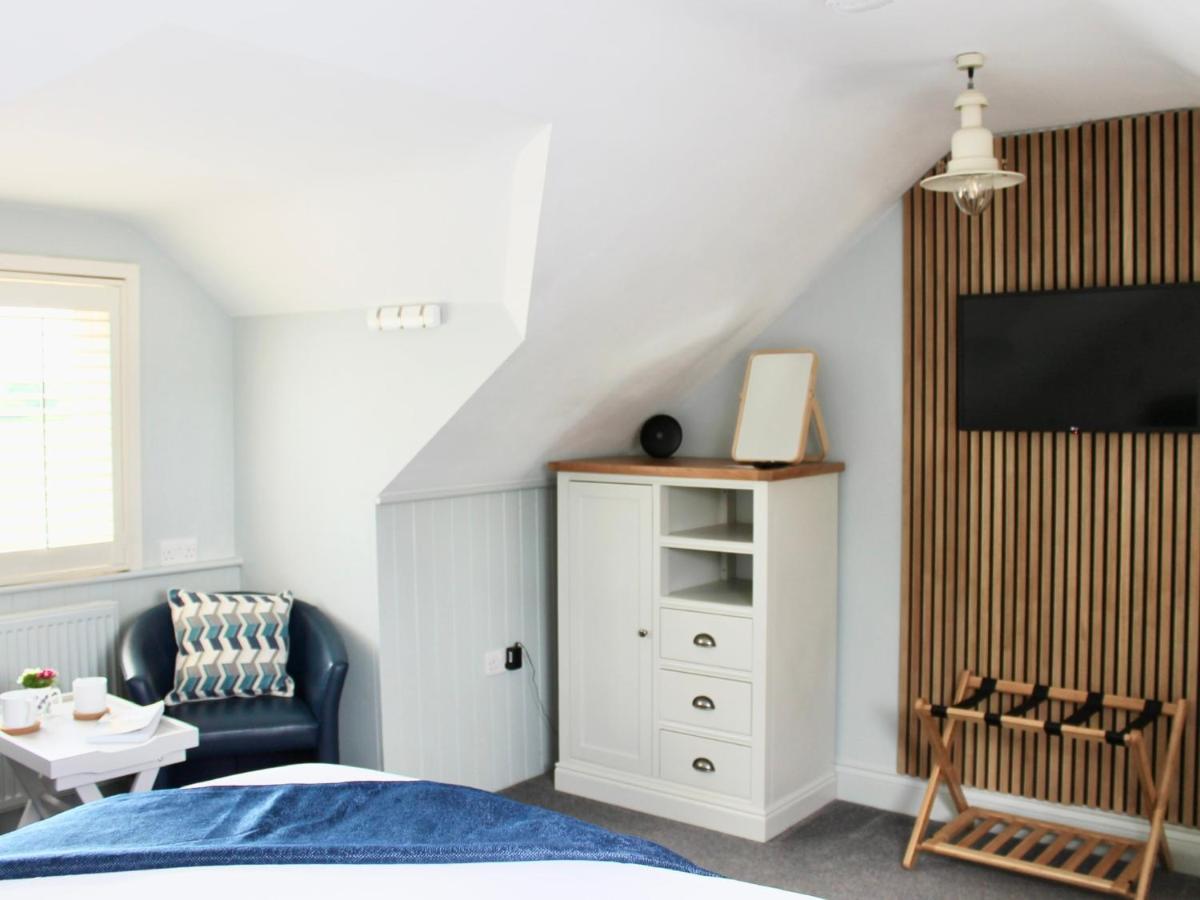 The Bosham Boathouse Bed and breakfast Chichester